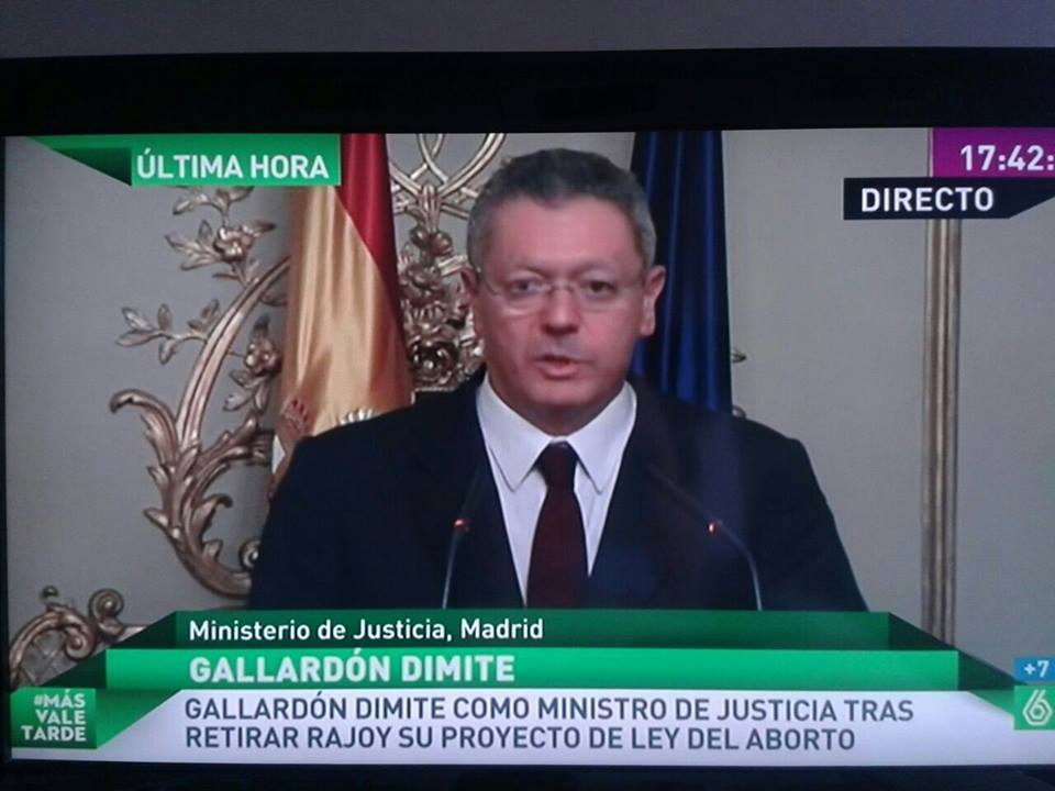 Gallardón dimite como Ministro de Justicia tras retirar Rajoy su proyeto de la Ley del aborto